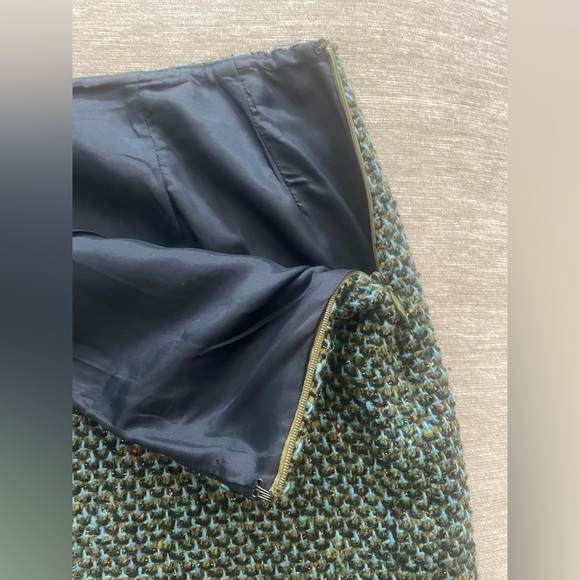 J. McLaughlin 100% Wool Tweed Skirt 4 Green Gold Metallic Navy Office Career - Picture 4 of 7